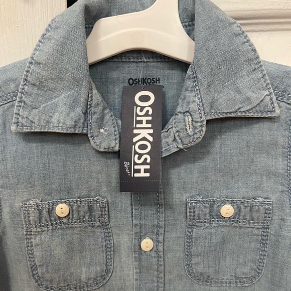 OSHKOSH Blue Denim Toddler Button Up Short Sleeve Shirt Size 3T - Picture 4 of 5